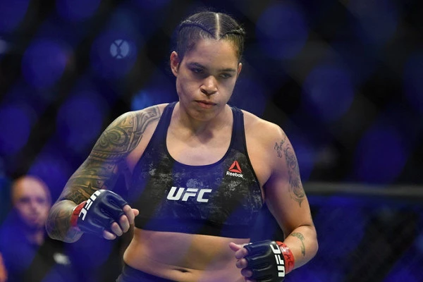Куницкая назвала Нуньес лучшей девушкой-бойцом в UFC